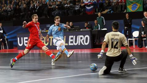 Un gol en la prórroga deja a la campeona fuera de la final