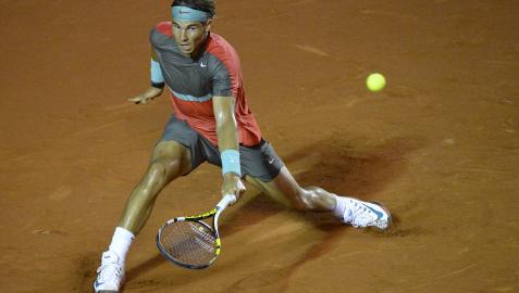 Nadal gana su primer partido del Abierto de Río de Janeiro