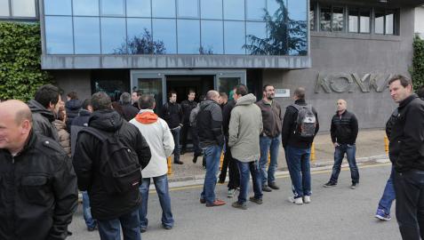 Los trabajadores de Koxka refrendan el acuerdo sobre el ERE de 120 días