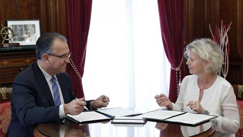 Renovado el convenio de uso del Parque Polo de Volkswagen Navarra