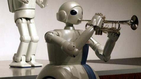 Los robots humanoides y su talento, en Madrid