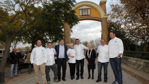 Virgilio Martínez Sanz (restaurante Beethoven); Luis Irala Salcedo (Remigio), José Aguado; Pilar Idoate Vidaurre (Europa), Andoni Luis Aduriz, Atxen Jiménez Esquíroz y Nicolás Ramírez Jiménez (Tubal), y José Aguado Sada (Príncipe de Viana).