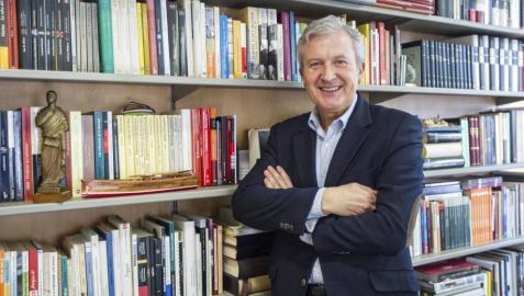 El latín, un instrumento para