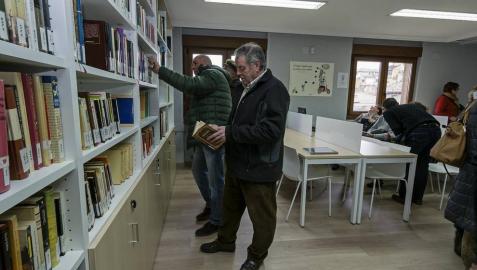 Dicastillo estrena su biblioteca municipal con 4.000 volúmenes