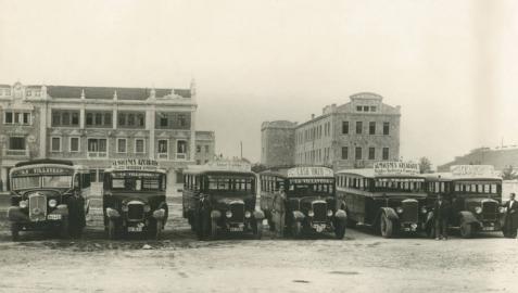 Las villavesas en una histórica foto de hace 80 años