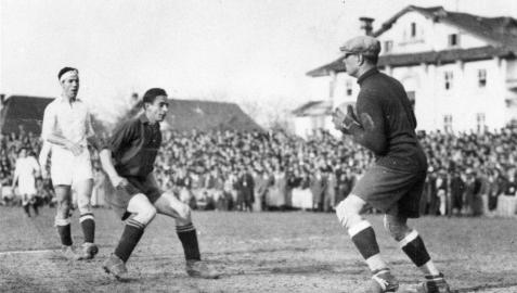 Vergara presiona a Zamora en 1934 Vergara presiona a Zamora en 1934