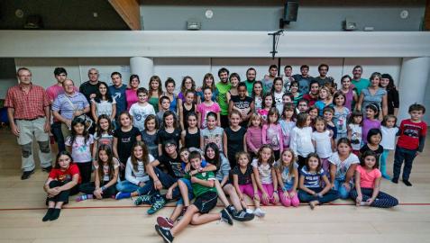Más que baile para un aniversario