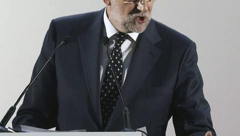 Mariano Rajoy se postula como el defensor de las clases medias