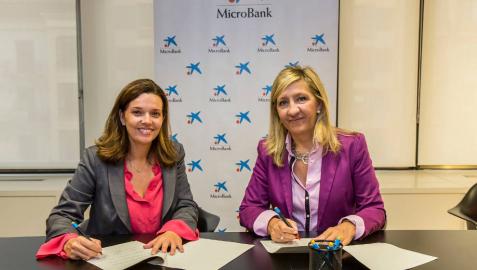 Amedna y MicroBank suscriben un convenio de colaboración Amedna y MicroBank suscriben un convenio de colaboración