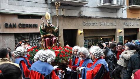 Procesión de San Saturnino. Procesión de San Saturnino.