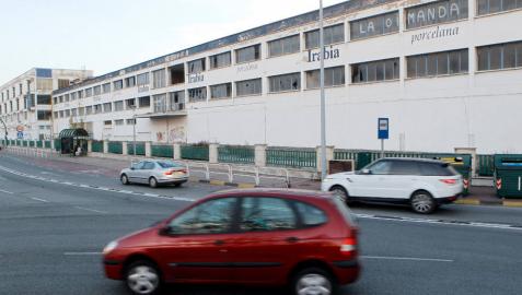Ikea supedita su tienda a un vial con salida hacia Zaragoza y Pamplona