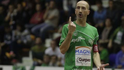 Javi Eseverri, durante un partido del Magna.