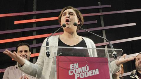 Un edil del PP insulta a Colau y dice que debería estar