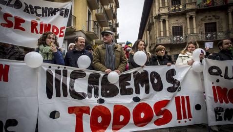 Los padres de Donibane deciden quedarse pero exigen castellano