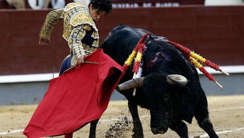Del Álamo suma otra oreja en Madrid durante una tediosa corrida de la Prensa