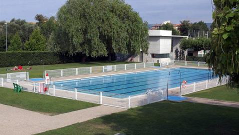 Detenido por robar en las taquillas de las piscinas de Mutilva
