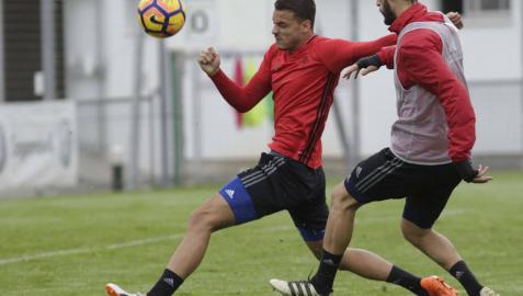 Caparrós insiste con la defensa