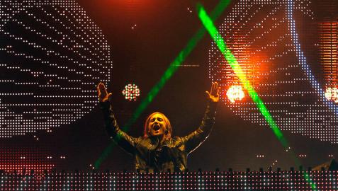 David Guetta estrena nuevo single: 'Dangerous'