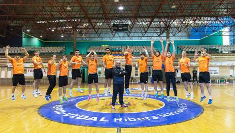 Un salto hacia el play-off Un salto hacia el play-off