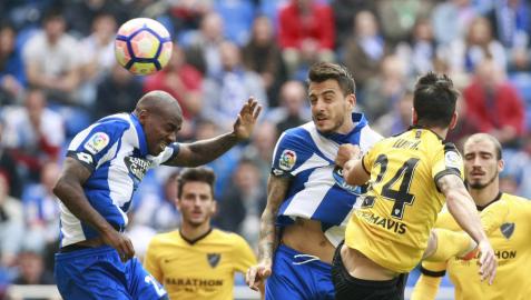 El Deportivo reacciona tras el descanso y se acerca a la permanencia El Deportivo reacciona tras el descanso y se acerca a la permanencia