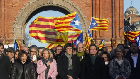 El Gobierno admite que ha estudiado la suspensión de la autonomía de Cataluña
