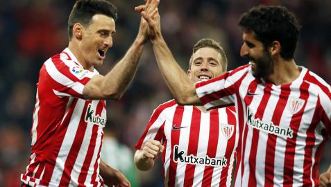 Un buen Betis no basta para frenar a un Athletic lanzado