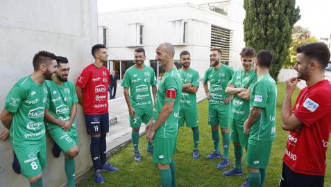 Los rojillos, compañeros de curso
