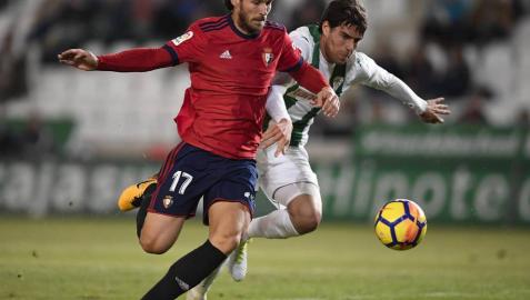 Satisfacción en los jugadores rojillos tras conseguir una buena victoria en Córdoba