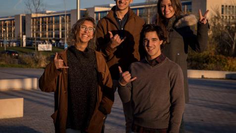 Universitarios que estudian un doble grado en Navarra