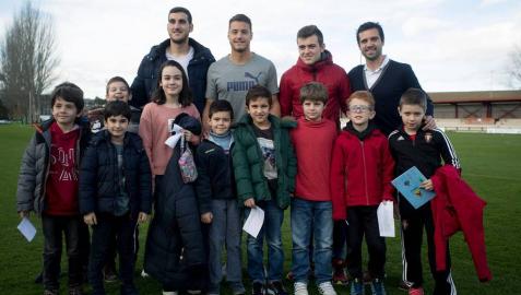 Miguel Flaño, Sergio Herrera y Tano, protagonistas de la primera rueda de prensa 'Osasuntxiki' Miguel Flaño, Sergio Herrera y Tano, protagonistas de la primera rueda de prensa 'Osasuntxiki'