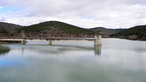 Mairaga deja de tomar agua del Canal al llegar el embalse al 100%