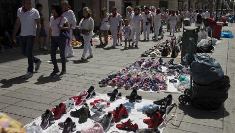 Rechazo municipal a crear zonas para el 'top manta' como pedía Aranzadi
