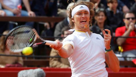 Zverev pasa por encima de Ferrer y suma el primer punto para Alemania