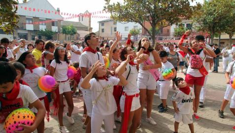 El CD Fontellas de fútbol prendió este miércoles la mecha anunciadora tras lograr dos ascensos de categoría consecutivos