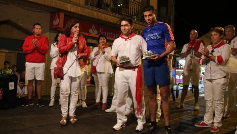 Homenaje a la valentía y profesionalidad de los que ayudaron a la corneada en Milagro