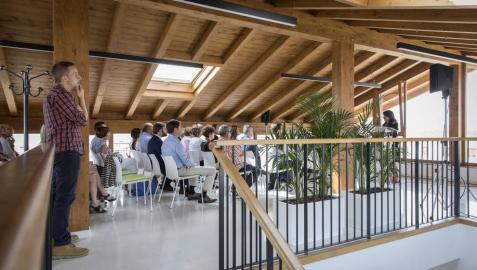 Zizur Mayor inaugura un espacio de trabajo para emprendedores