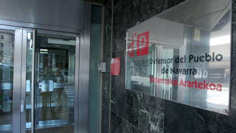 El Defensor censura el uso de “mariconadas” en una reunión de Euskarabidea