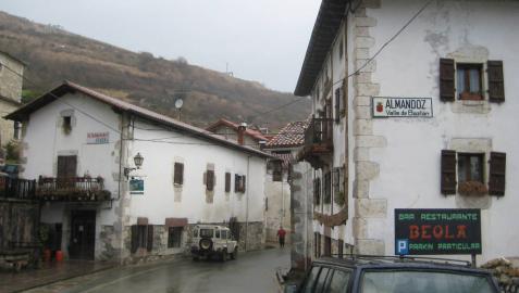 La cantera eliminará las molestias a Almandoz con un nuevo acceso