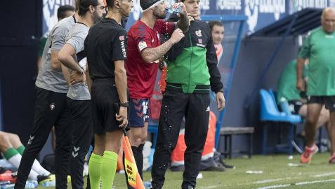 Lillo recibe 15 puntos de sutura tras el partido Osasuna-Córdoba