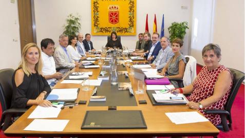 El Parlamento da su apoyo al pueblo de Alsasua y critica que se busque