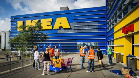 Bruselas investiga si Holanda permitió a IKEA pagar menos impuestos