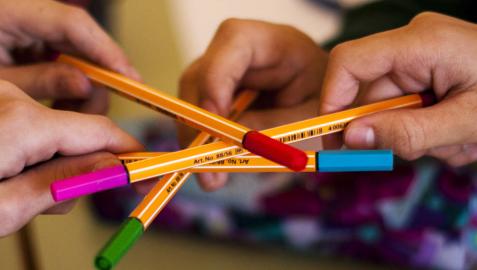 Centros públicos alertan de problemas organizativos con la imposición de Skolae