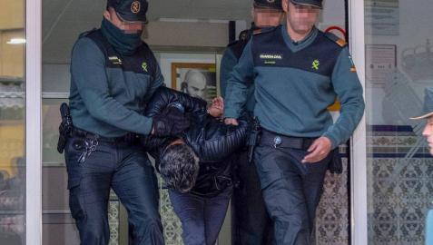 Bernardo Montoya ingresa en la prisión de Huelva por el asesinato de Laura Luelmo Bernardo Montoya ingresa en la prisión de Huelva por el asesinato de Laura Luelmo