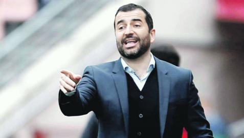 El Granada pincha y el Deportivo se aproxima a la cabeza