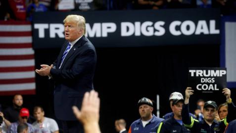 Trump, durante un mitin en Charleston.