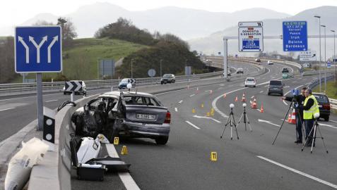 Dos muertos y ocho heridos en un accidente de tráfico en Usúrbil (Guipúzcoa)