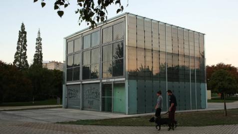 Barañáin sigue con la idea de desmontar el cubo pese a las dudas del arquitecto