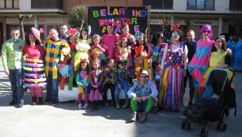 Lekunberri coge color en Carnaval