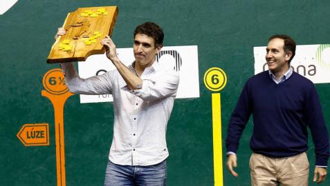 Javier Urriza reina en el remonte