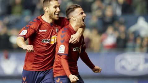 Osasuna, líder en solitario tras el empate sin goles de Málaga y Deportivo